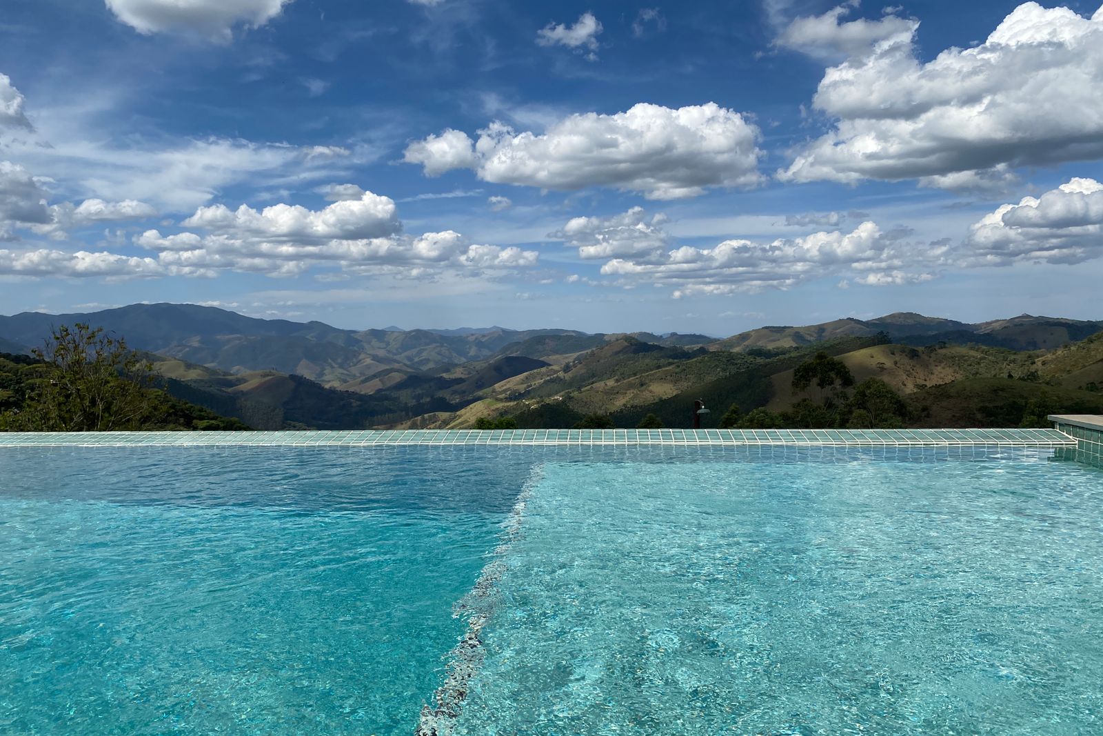 Twilight Pool with Water Features – Tucson